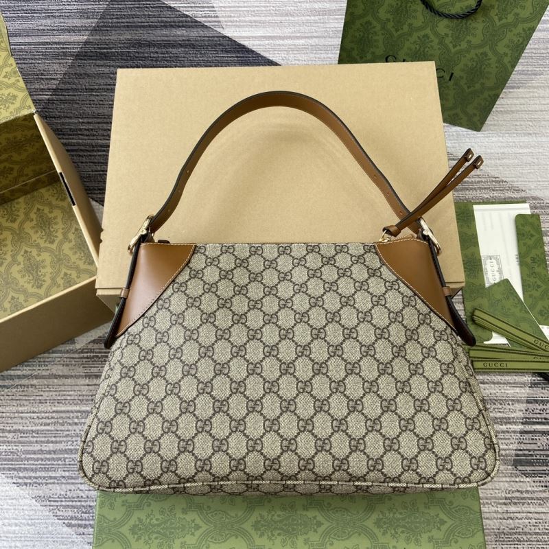 Gvc*1 tote bags